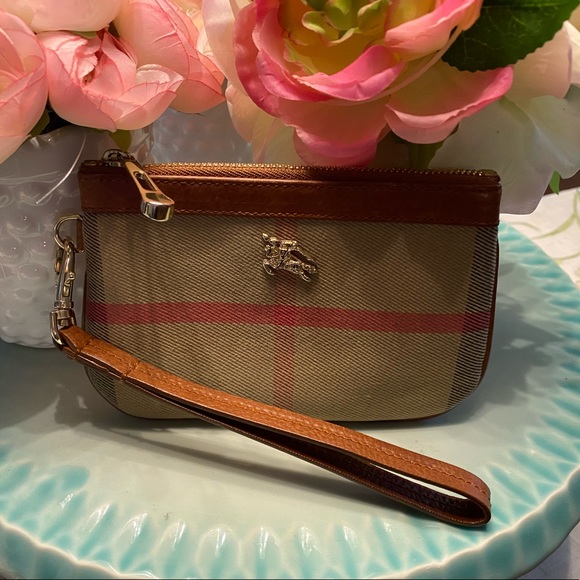 Burberry House check wristlet - Picture 1 of 4